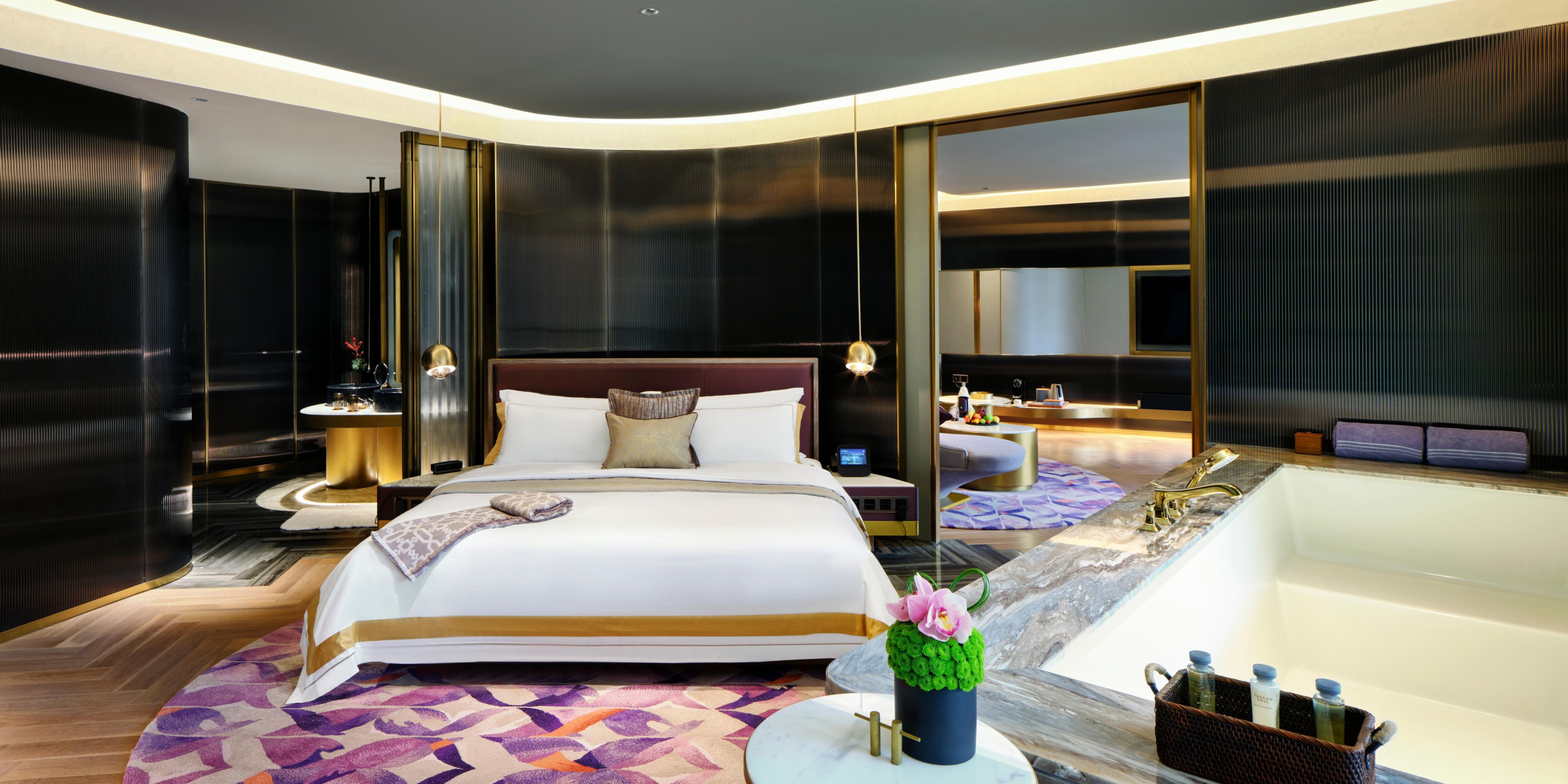 Shimao wonderland intercontinental: Shimao Shanghai Wonderland - первый в мире подземный отель