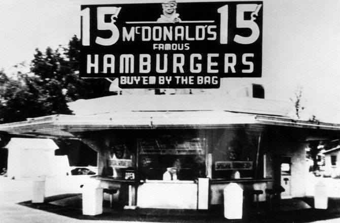 первый ресторан McDonald