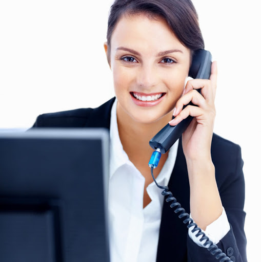 Ведение телефонных переговоров с клиентами: 12 правил для успешных телефонных звонков
