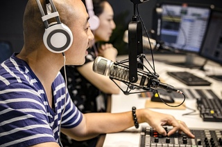 Запустить радио: «Доброе утро, Вьетнам!»: Как запустить своё интернет-радио