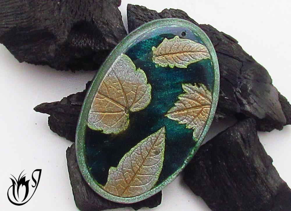 Polymer clay mica leaf bead